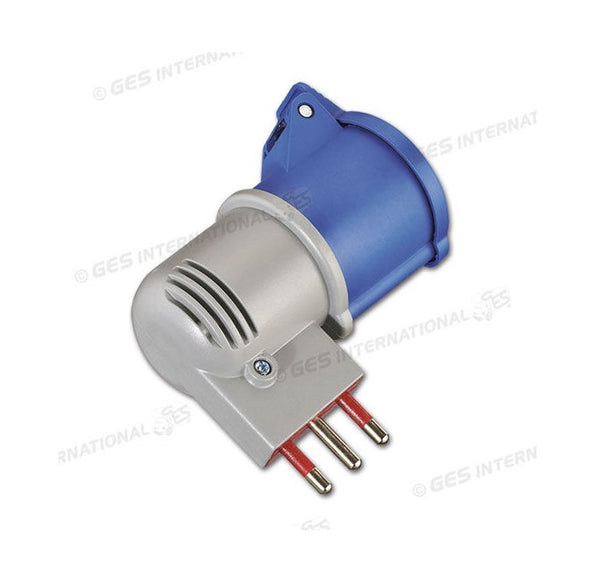 Adattatore elettrico a 90° con spina da 16 A e presa CEE per camper.