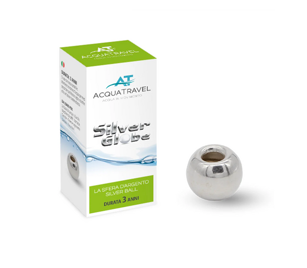 Acqua Travel Silver Globe, sfera batteriostatica per inibire la crescita di alghe e batteri nel serbatoio dell’acqua durante il rimessaggio.
