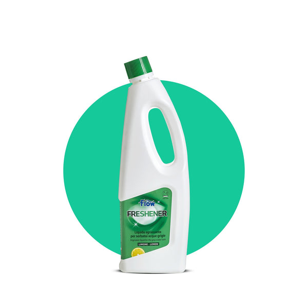 Flacone bianco da 2 litri FLOW Freshener con tappo verde, detergente per serbatoi delle acque grigie di camper e caravan.
